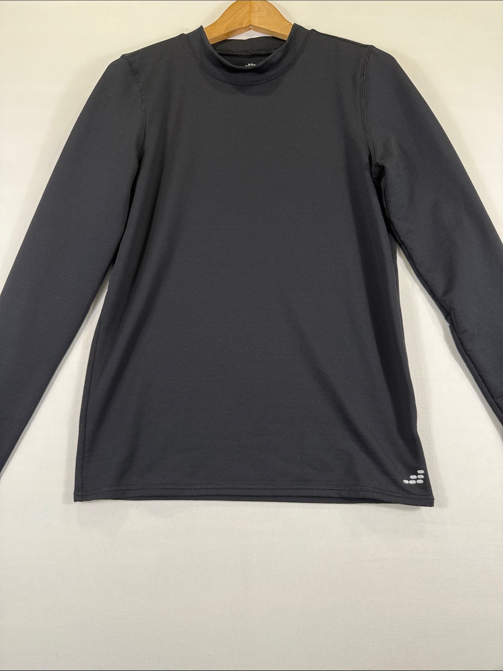 bcg Men's Long-Sleeve Athletic Tee in Black. Size: XL (18-20)